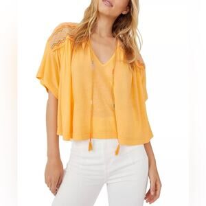 NWT! FREE PEOPLE Market Embroidered V-Neck Top size Medium